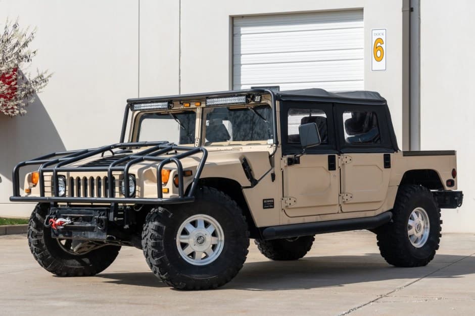 1992 Hummer H1 sold for $40,000