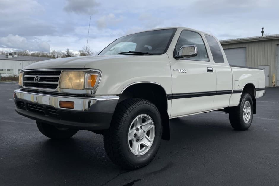 1998 Toyota T100 sold for $31,500