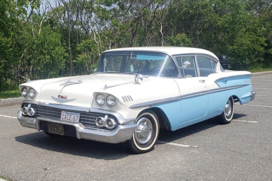 1958 Chevrolet Bel Air sold for $11,500