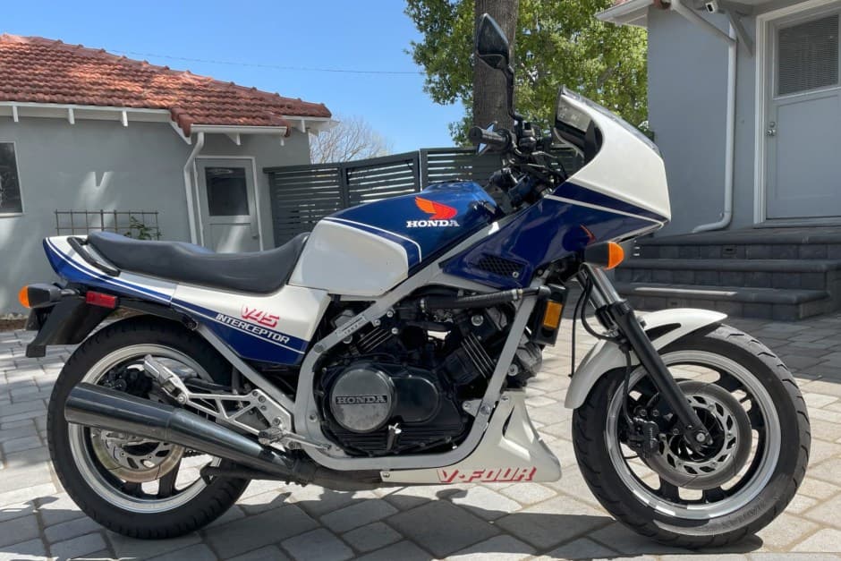 1983 Honda VF & VFR sold for $5,201