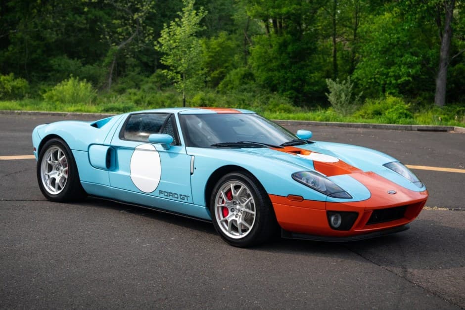 2006 Ford GT 1st Generation sold for $615,000