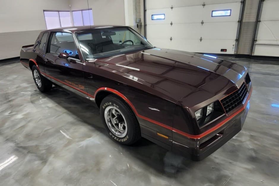 1985 Chevrolet Monte Carlo sold for $34,400