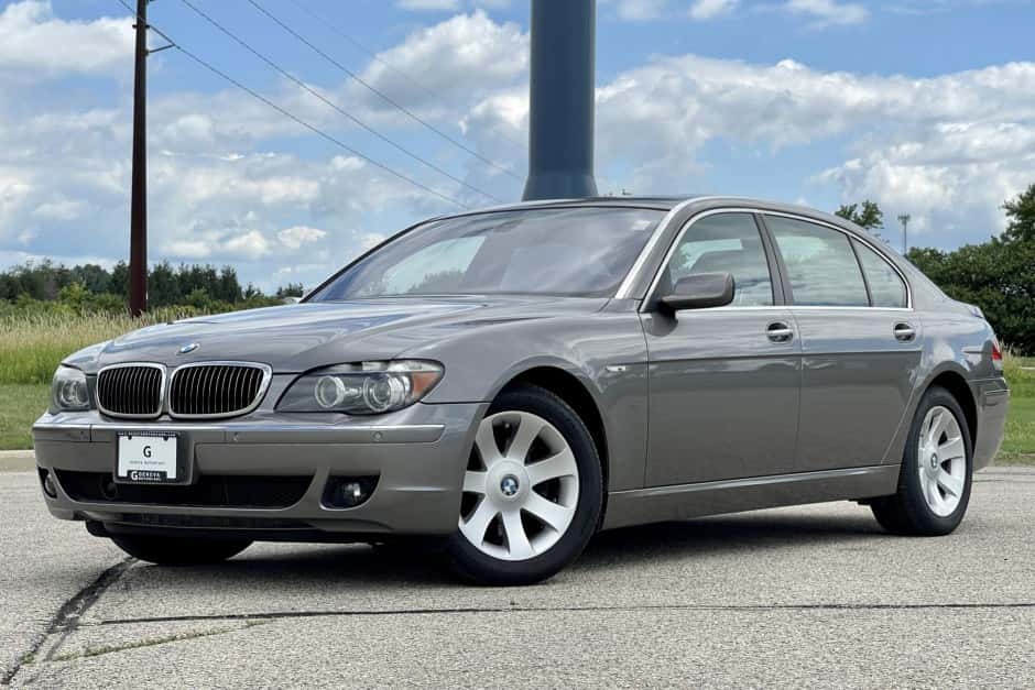 2008 BMW E65/E66 7-Series sold for $13,750