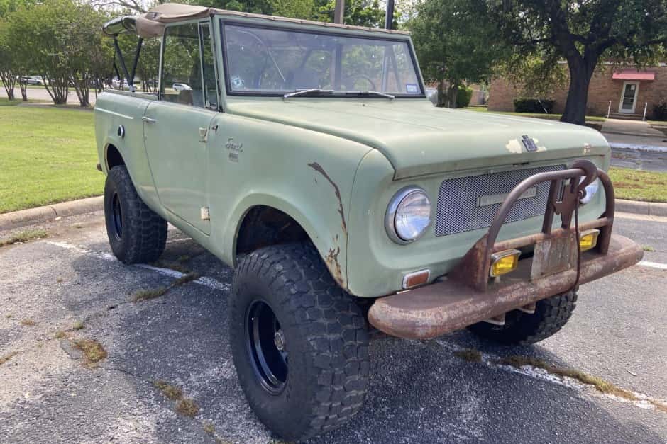 1966 International Harvester Scout sold for $11,000
