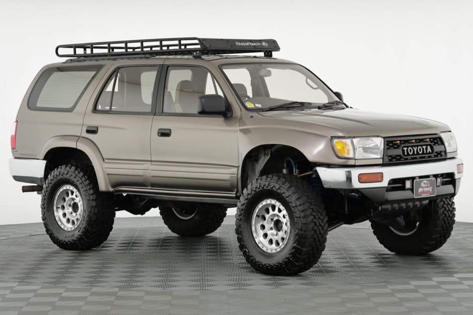 1996 Toyota 4Runner (N180) sold for $20,500