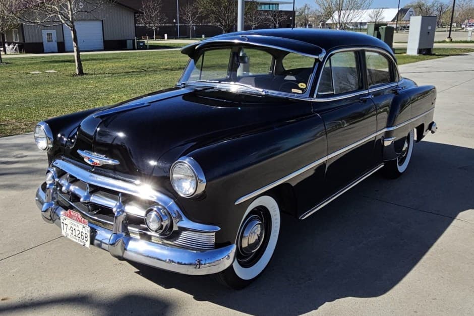 1953 Chevrolet 150, 210, & Bel Air (1953-1954) sold for $11,250