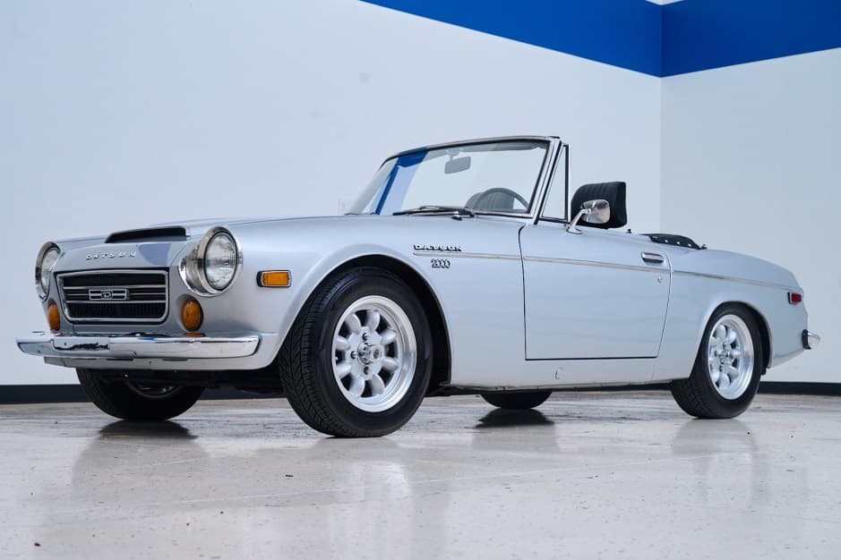 1970 Datsun Roadster sold for $32,250