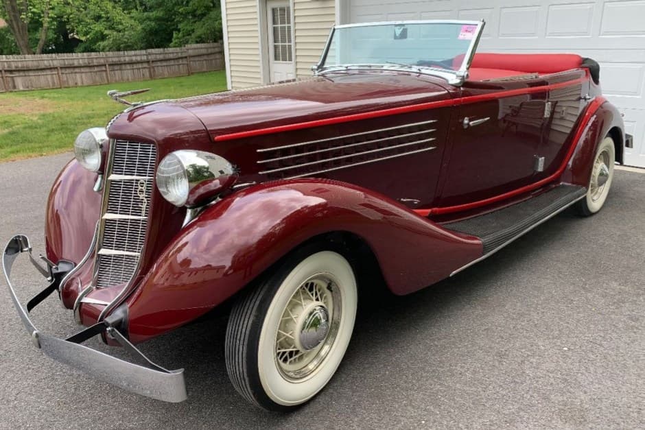 1935 Auburn 851/852 sold for $51,000