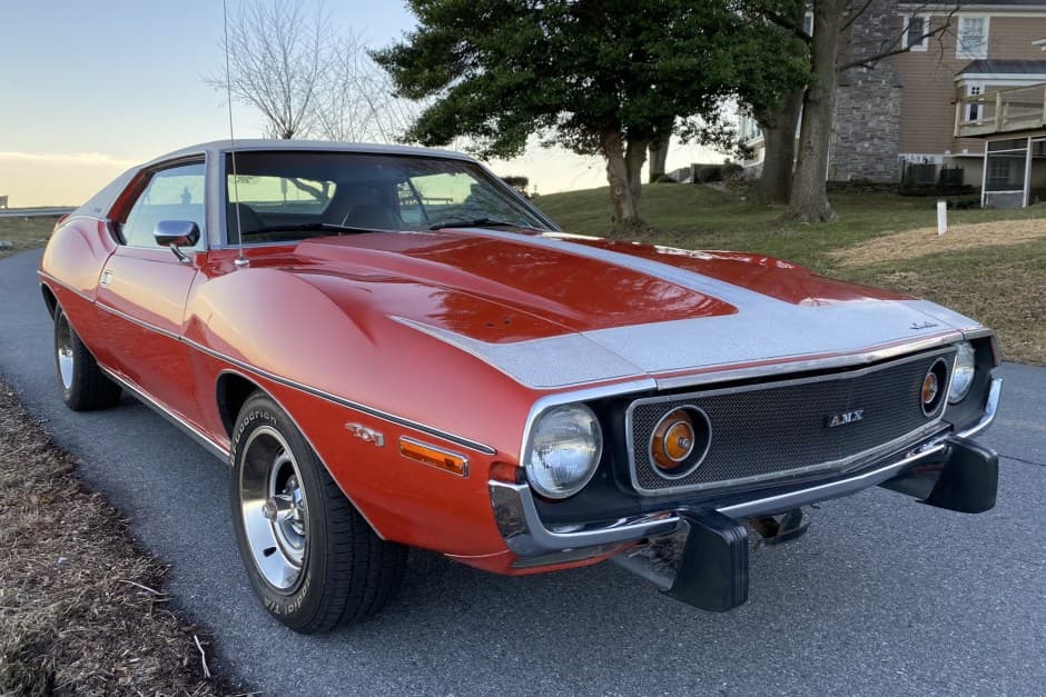 1974 AMC Javelin sold for $18,750