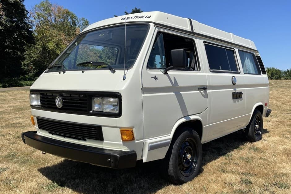 1988 Volkswagen Vanagon sold for $23,250