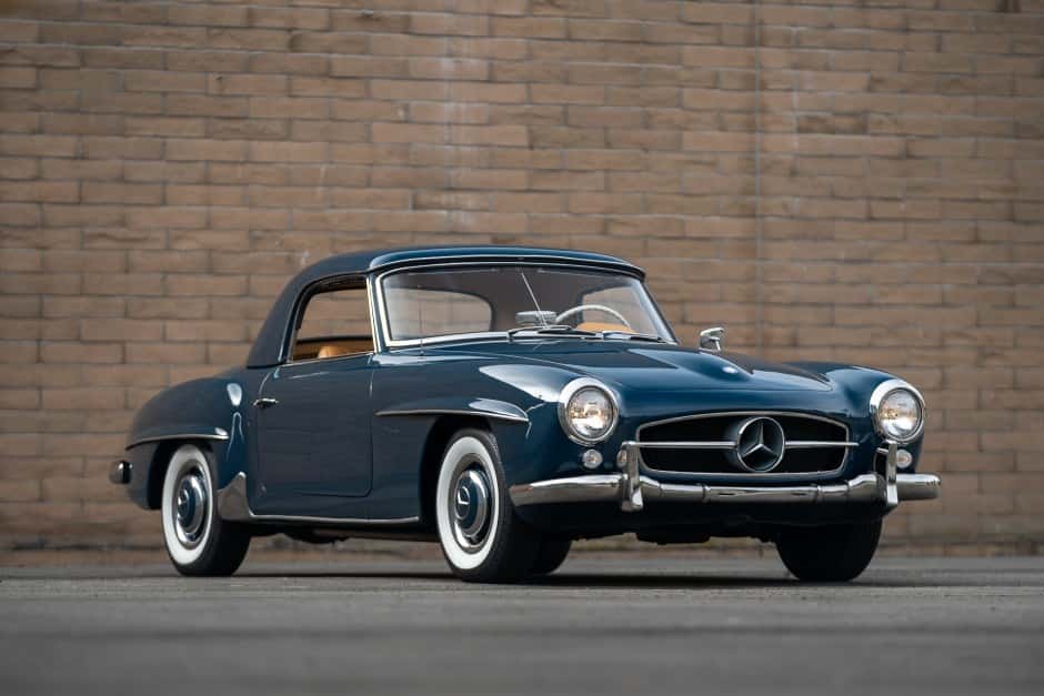 1958 Mercedes-Benz 190SL sold for $112,100