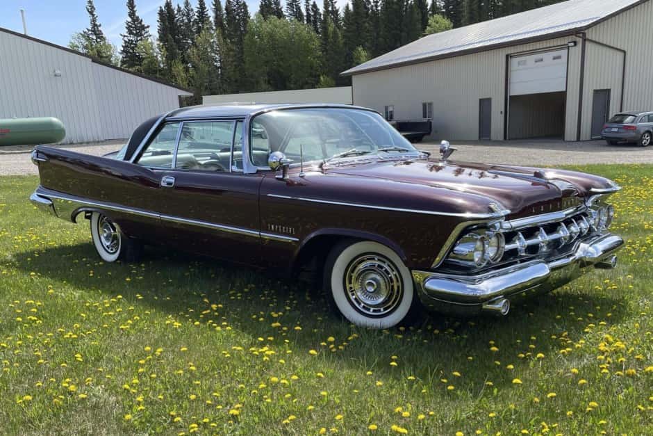 1959 Chrysler Imperial sold for $61,000