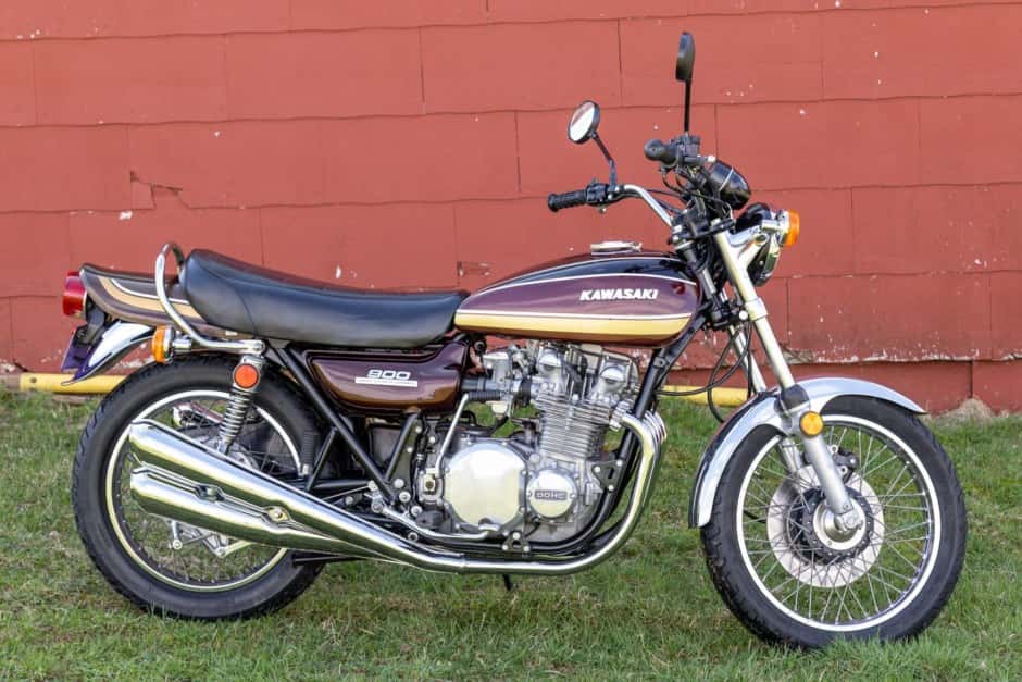1975 Kawasaki Z1 & Z1-R sold for $8,100