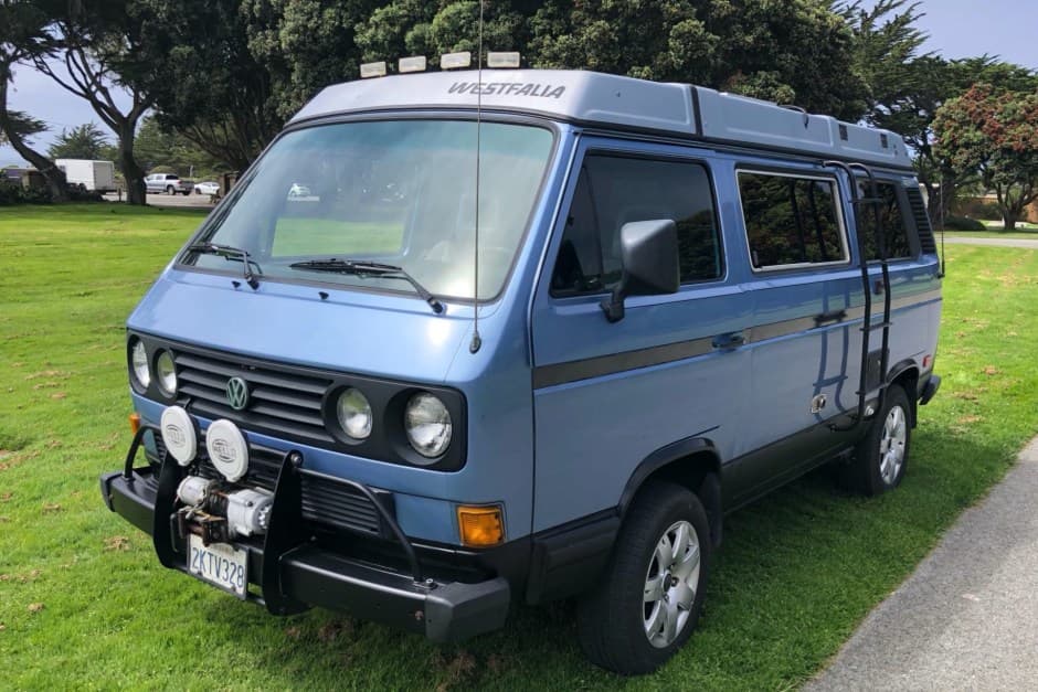 1988 Volkswagen Vanagon sold for $21,750