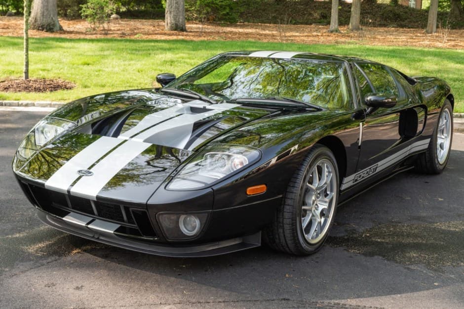 2005 Ford GT 1st Generation sold for $408,000