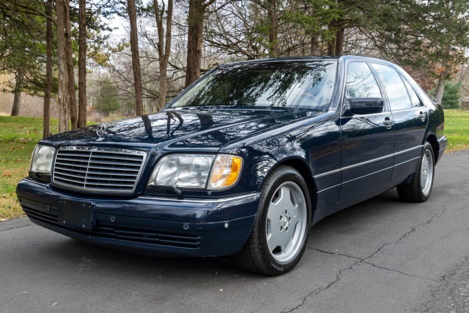 1997 Mercedes-Benz W140 S-Class sold for $18,500