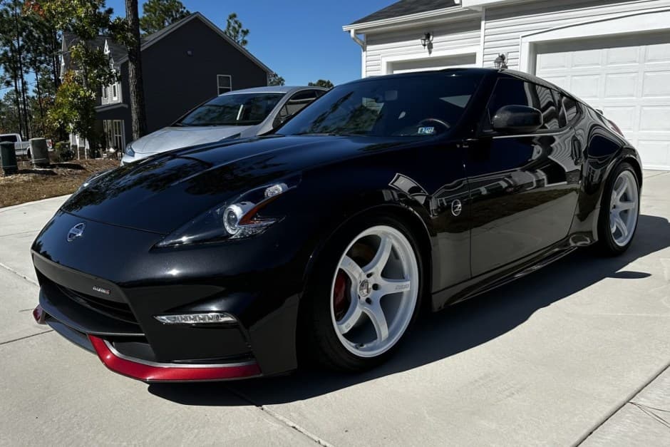 2016 Nissan 370Z sold for $29,500
