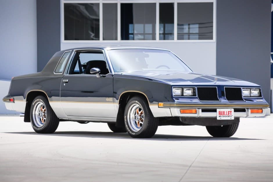 1986 Oldsmobile 442 sold for $26,500