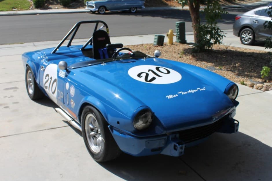 1973 Triumph Spitfire sold for $7,225