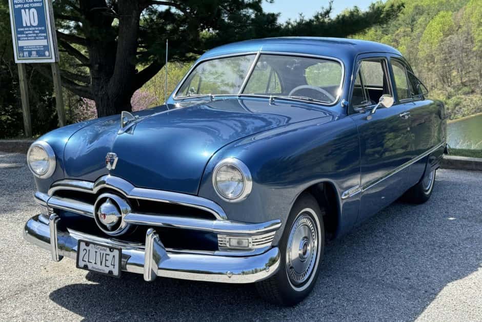 1950 Ford Shoebox sold for $12,500