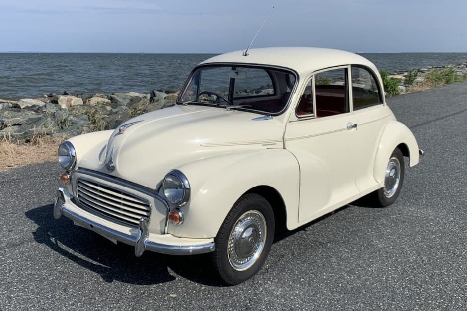 1967 Morris Minor sold for $7,700