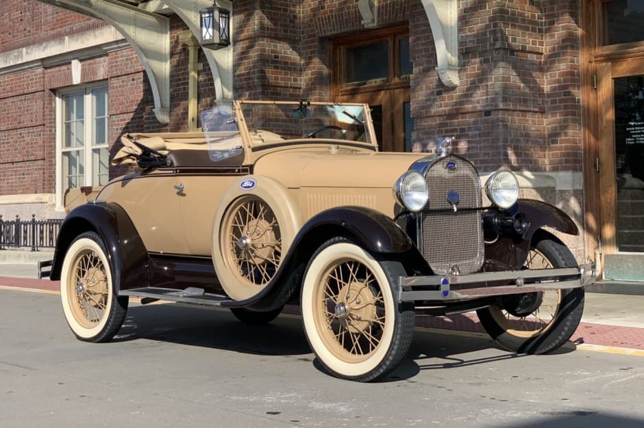 1929 Ford sold for $26,000