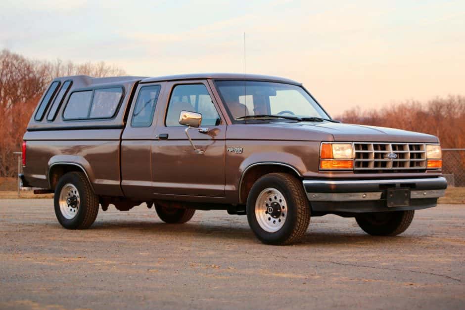 1992 Ford Ranger 1983-1992 sold for $4,100