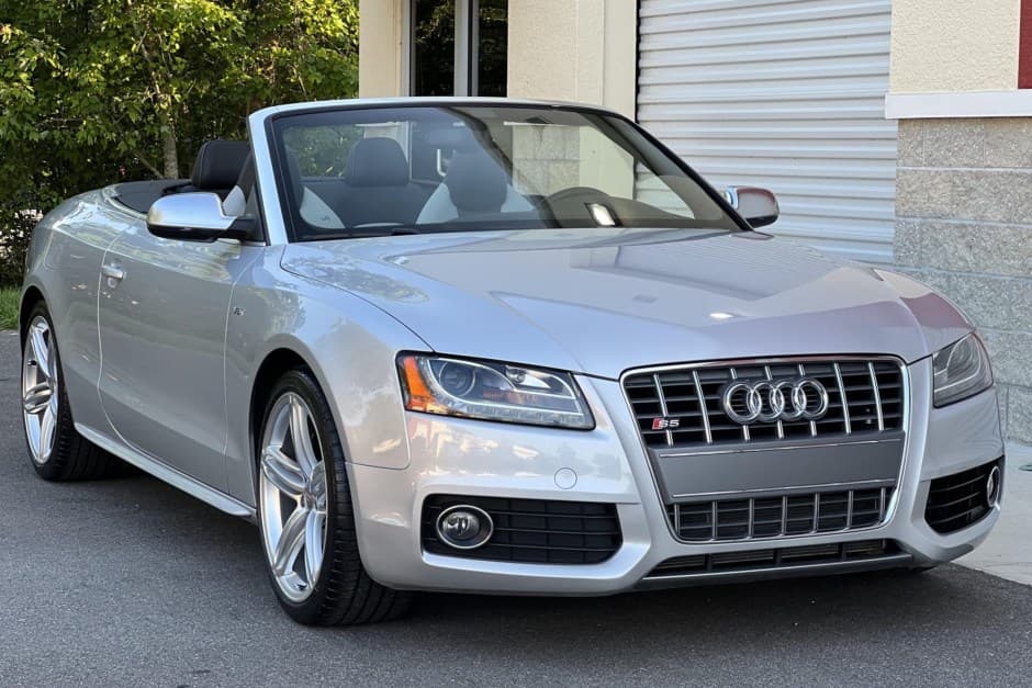 2011 Audi S5 sold for $28,750