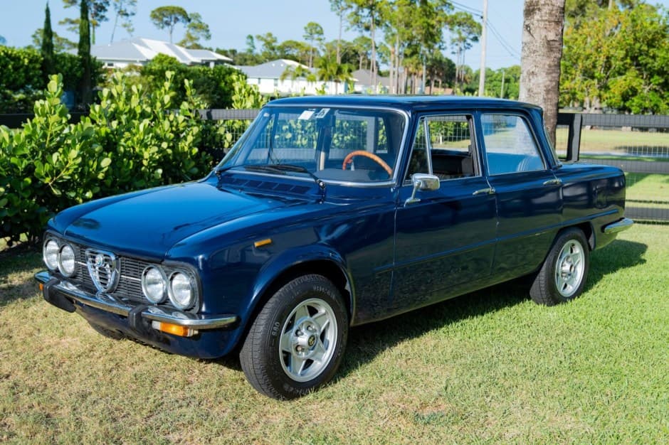 1975 Alfa Romeo 105 Series Sedan sold for $17,250
