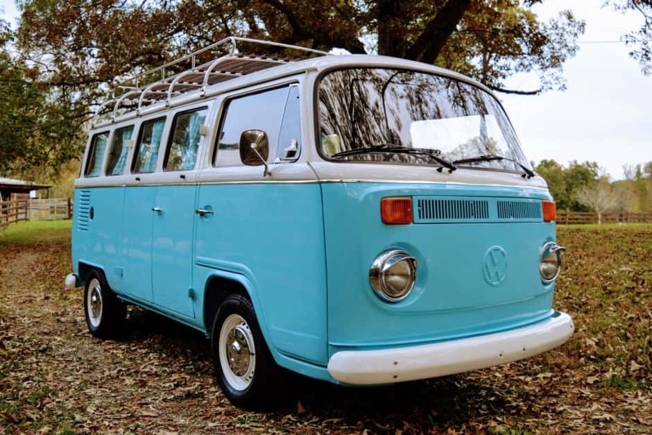 1995 Volkswagen Bay-Window Camper sold for $34,000