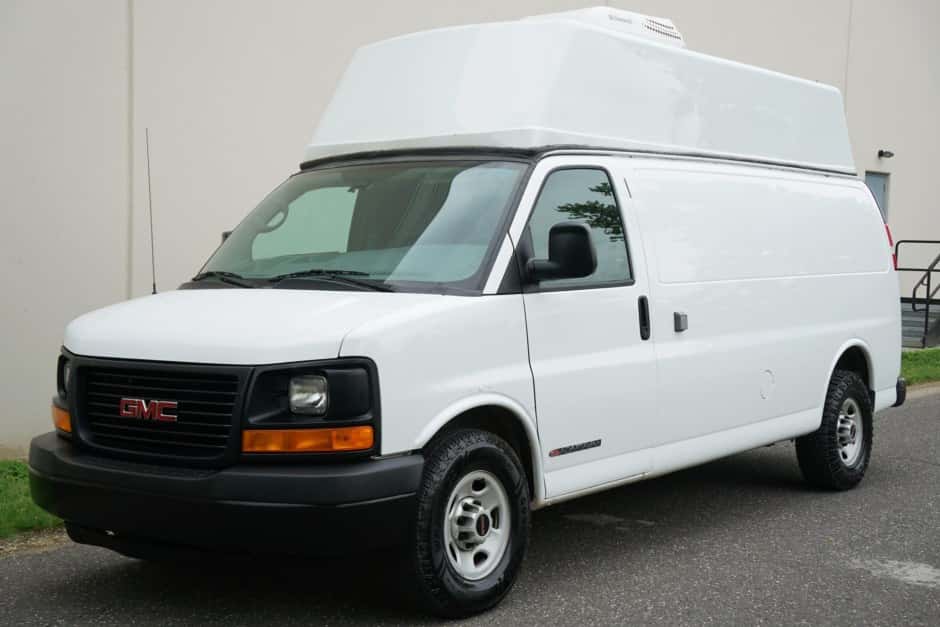 2015 GMC Van sold for $19,200