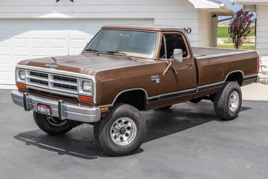 1987 Dodge Ram (1981-1993) sold for $13,500