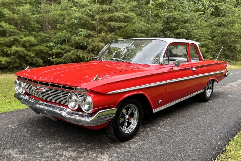 1961 Chevrolet Bel Air sold for $24,000