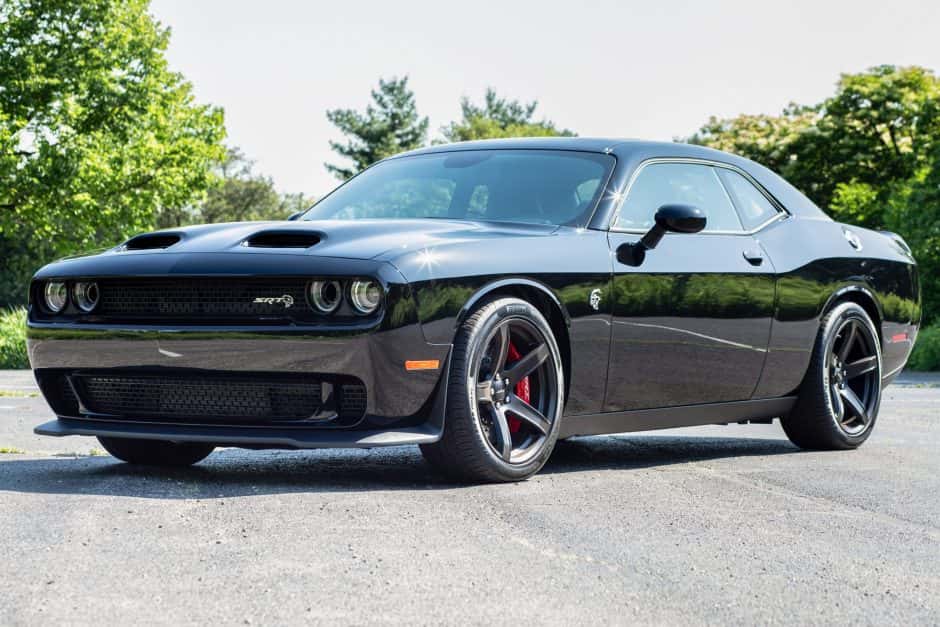 2022 Dodge Challenger SRT Hellcat sold for $57,500