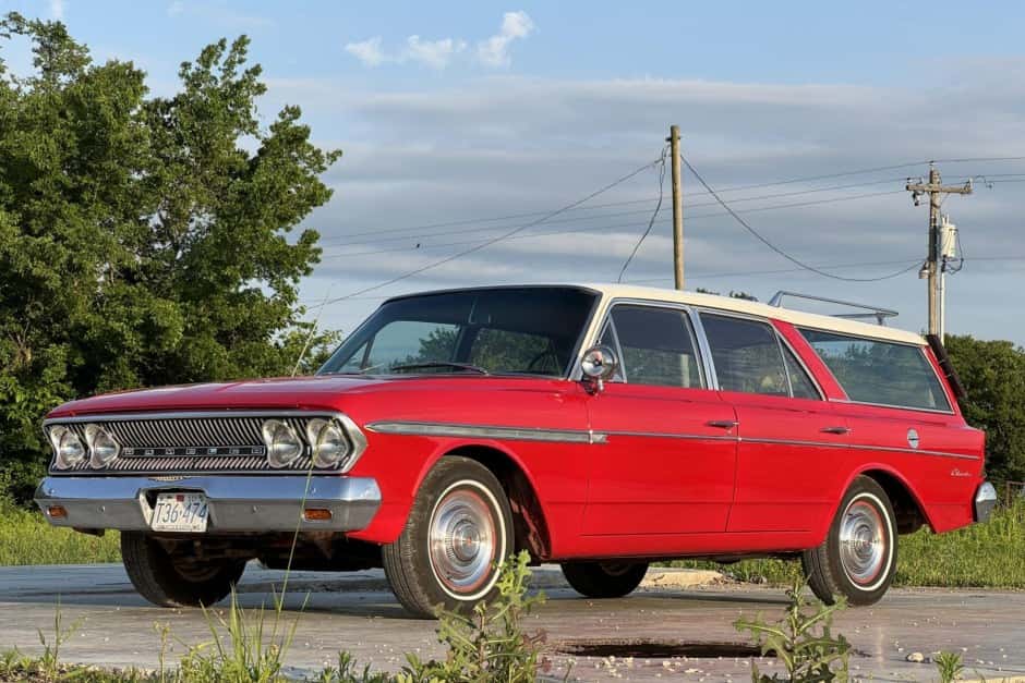 1963 Rambler Classic sold for $7,900