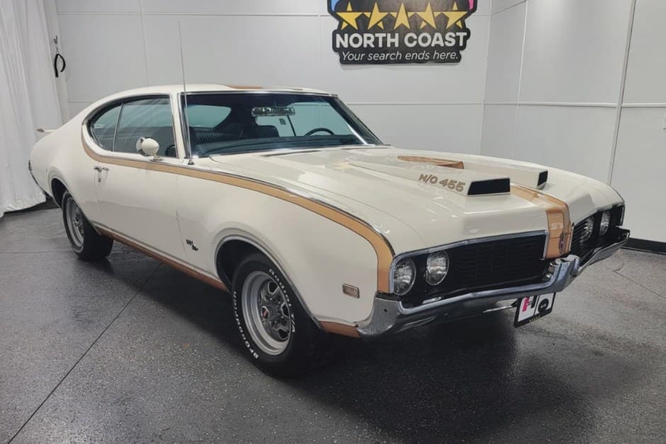 1969 Oldsmobile Hurst/Olds sold for $50,000