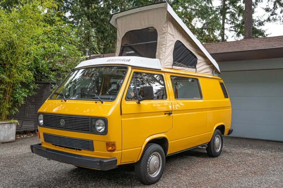 1983 Volkswagen Vanagon sold for $13,250
