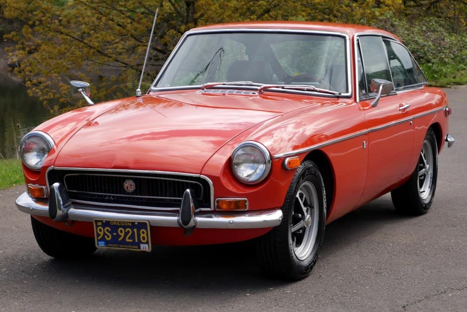 1971 MG MGB sold for $8,500