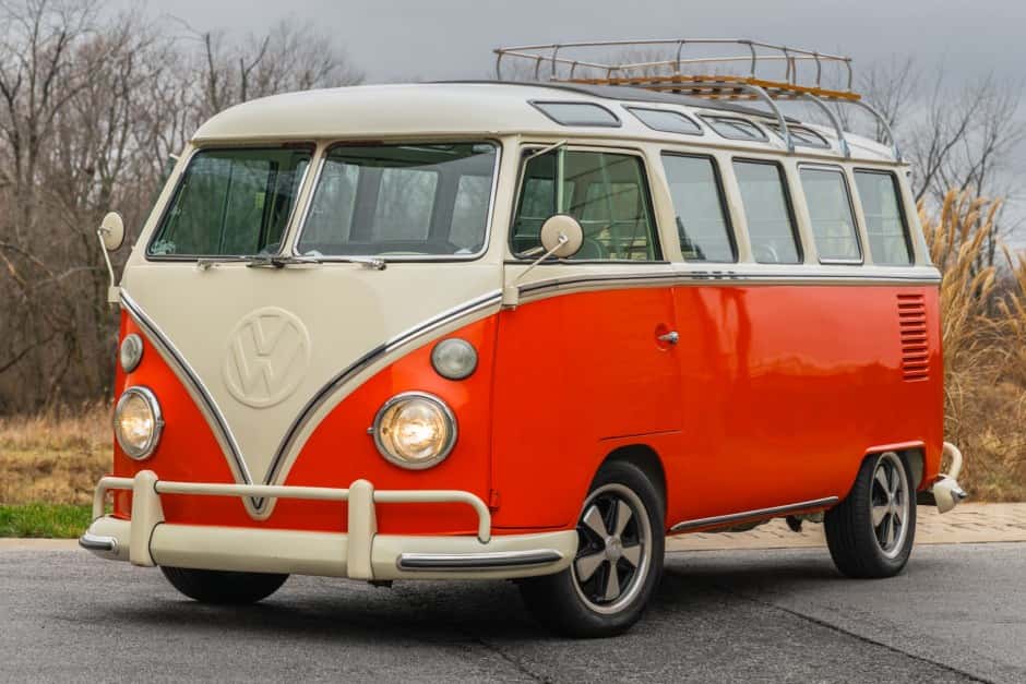 1972 Volkswagen Split-Window Bus sold for $52,000
