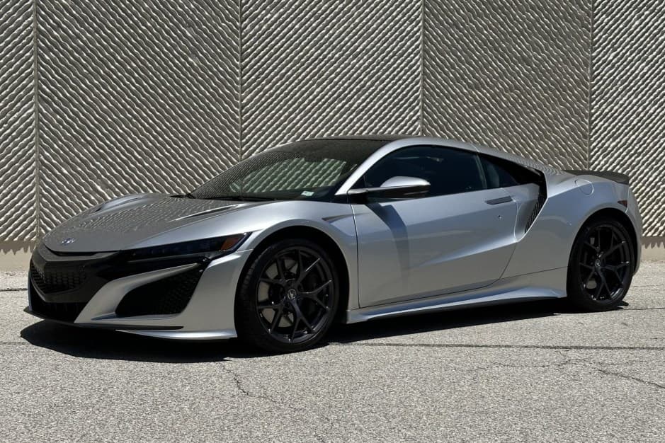 2018 Acura NSX NC1 sold for $114,000