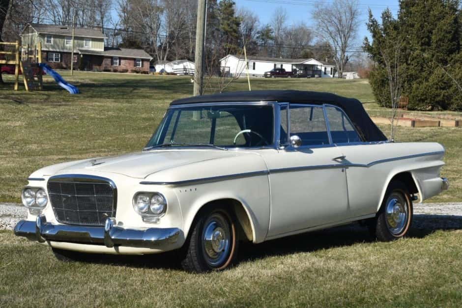 1962 Studebaker Lark sold for $15,000