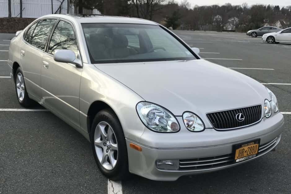 2001 Lexus GS sold for $15,299