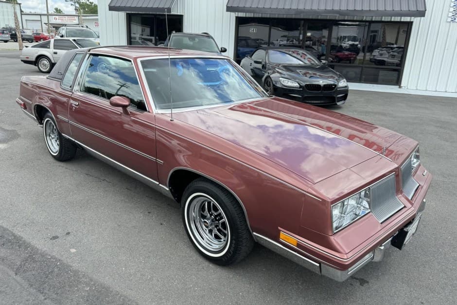 1986 Oldsmobile Cutlass sold for $25,000