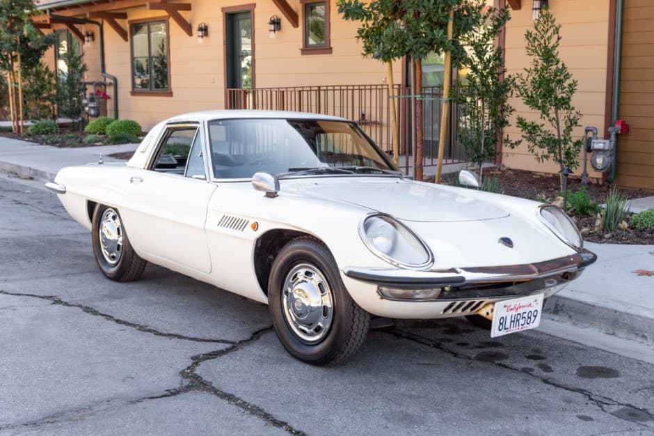 1968 Mazda Cosmo sold for $97,000