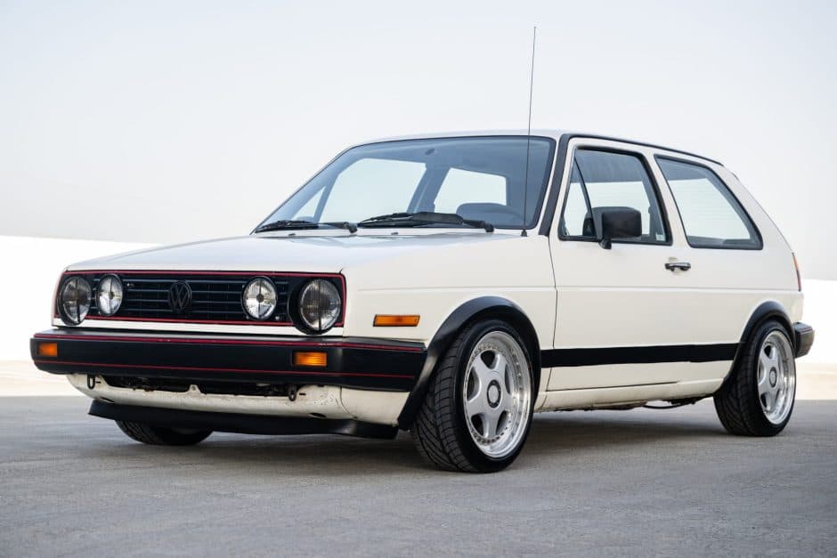 1985 Volkswagen GTI Mk2 sold for $10,069