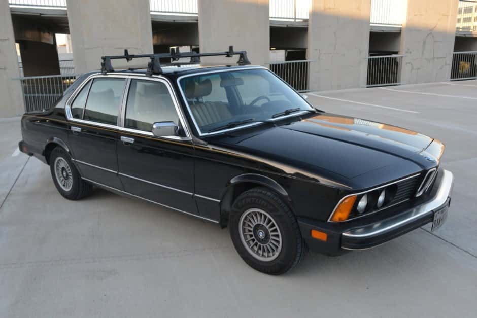 1982 BMW E23 7-Series sold for $4,544