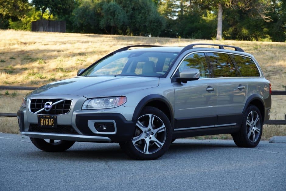 2013 Volvo XC70 sold for $22,500