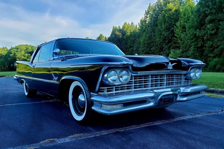 1957 Chrysler Imperial sold for $13,250