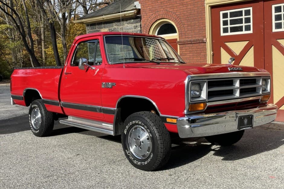 1987 Dodge Ram (1981-1993) sold for $16,250