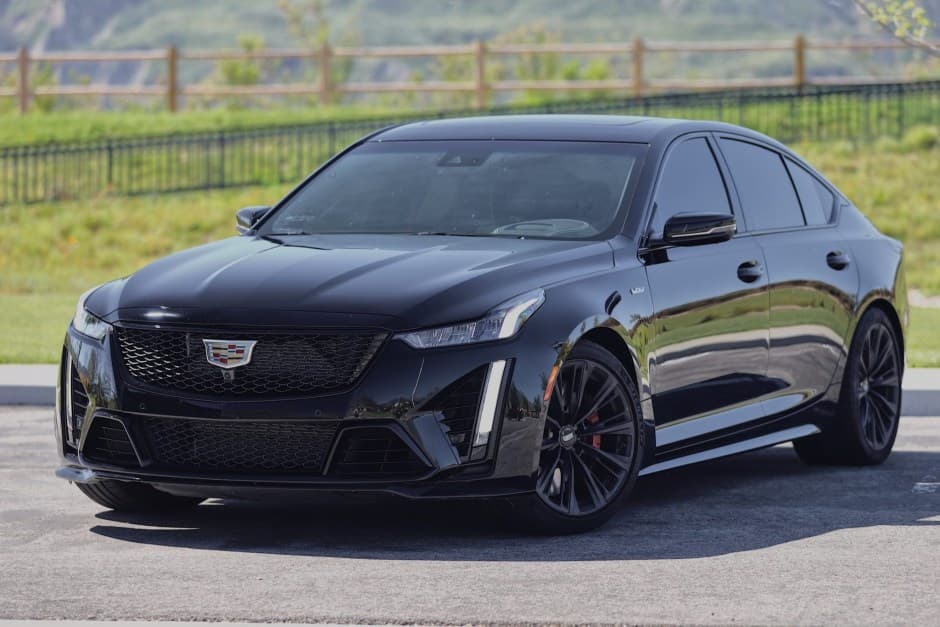 2022 Cadillac CT5 & CT5-V sold for $77,000